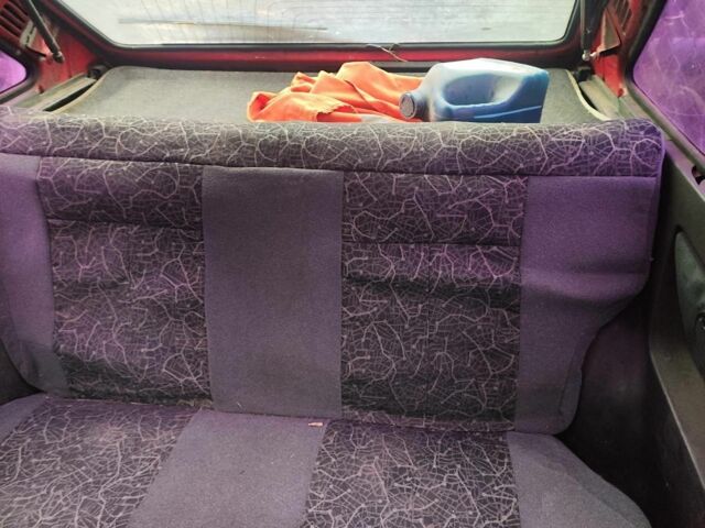 Червоний ЗАЗ 1102 Таврія, об'ємом двигуна 1.1 л та пробігом 100 тис. км за 500 $, фото 7 на Automoto.ua