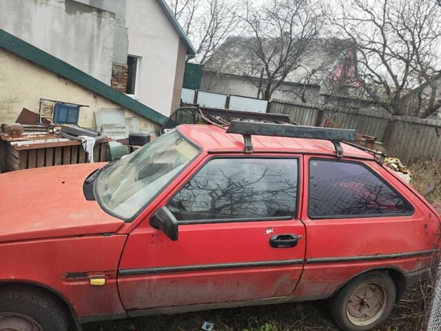 Червоний ЗАЗ 1102 Таврія, об'ємом двигуна 1.1 л та пробігом 100 тис. км за 500 $, фото 4 на Automoto.ua