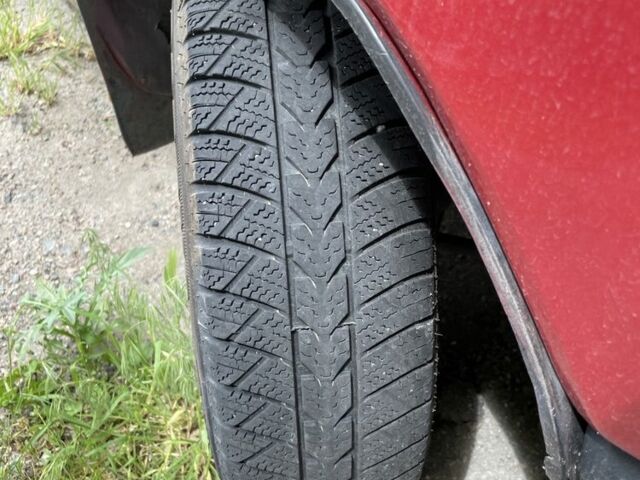 Красный ЗАЗ 1102 Таврия, объемом двигателя 1.1 л и пробегом 100 тыс. км за 363 $, фото 7 на Automoto.ua