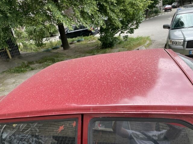 Красный ЗАЗ 1102 Таврия, объемом двигателя 1.1 л и пробегом 100 тыс. км за 363 $, фото 6 на Automoto.ua