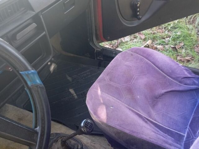 Красный ЗАЗ 1102 Таврия, объемом двигателя 1.1 л и пробегом 80 тыс. км за 288 $, фото 7 на Automoto.ua