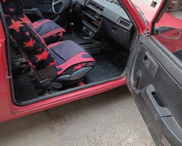 Червоний ЗАЗ 1102 Таврія, об'ємом двигуна 1.1 л та пробігом 78 тис. км за 750 $, фото 11 на Automoto.ua
