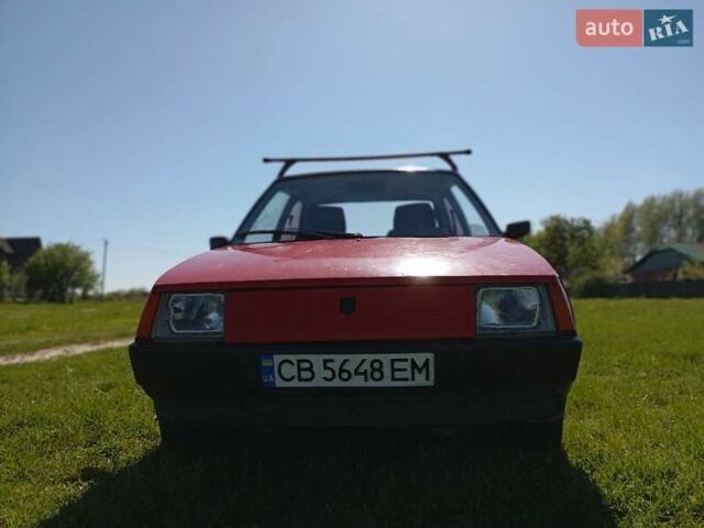 Красный ЗАЗ 1102 Таврия, объемом двигателя 1.1 л и пробегом 33 тыс. км за 700 $, фото 1 на Automoto.ua