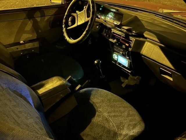 Красный ЗАЗ 1102 Таврия, объемом двигателя 1.2 л и пробегом 1 тыс. км за 550 $, фото 7 на Automoto.ua