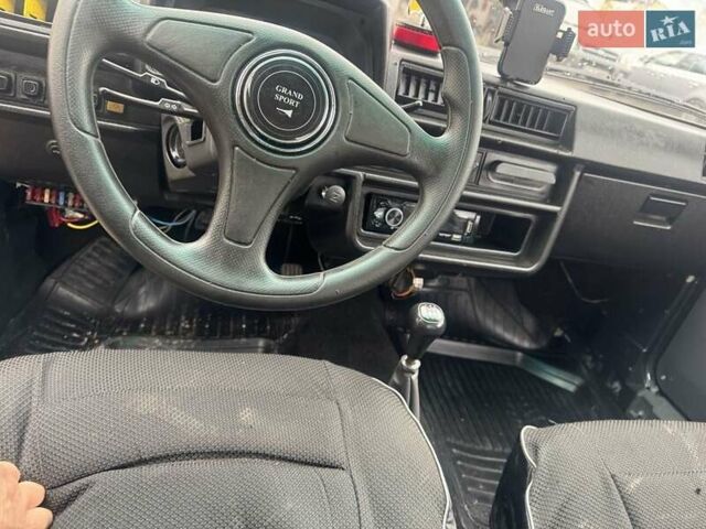 Красный ЗАЗ 1102 Таврия, объемом двигателя 1.1 л и пробегом 90 тыс. км за 1100 $, фото 1 на Automoto.ua