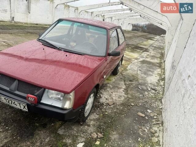 Красный ЗАЗ 1102 Таврия, объемом двигателя 1.1 л и пробегом 90 тыс. км за 1100 $, фото 3 на Automoto.ua