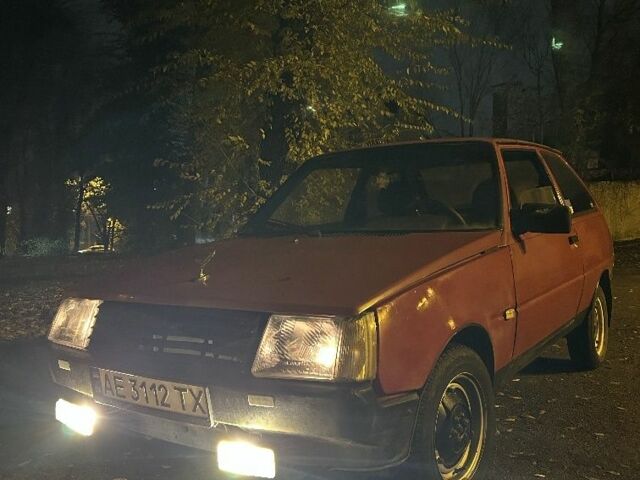 Красный ЗАЗ 1102 Таврия, объемом двигателя 1.2 л и пробегом 1 тыс. км за 550 $, фото 2 на Automoto.ua