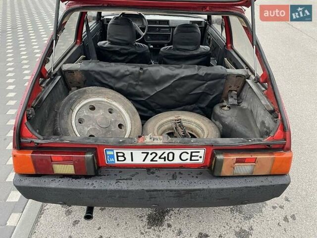 Красный ЗАЗ 1102 Таврия, объемом двигателя 1.1 л и пробегом 200 тыс. км за 724 $, фото 12 на Automoto.ua