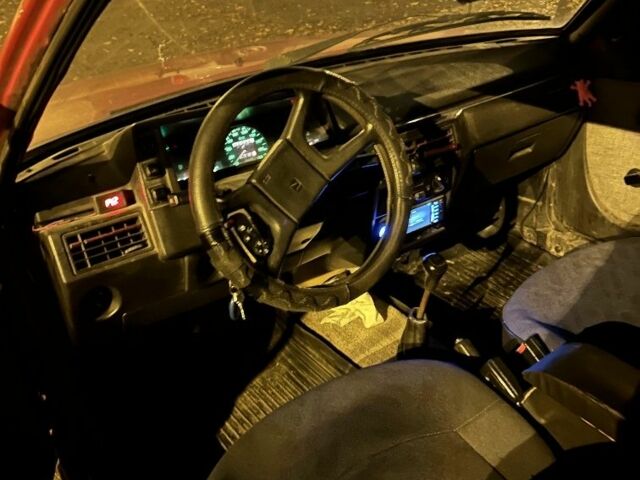 Красный ЗАЗ 1102 Таврия, объемом двигателя 1.2 л и пробегом 1 тыс. км за 550 $, фото 8 на Automoto.ua