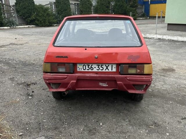 Красный ЗАЗ 1102 Таврия, объемом двигателя 1.1 л и пробегом 625 тыс. км за 550 $, фото 4 на Automoto.ua