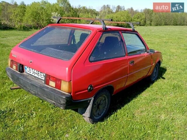 Красный ЗАЗ 1102 Таврия, объемом двигателя 1.1 л и пробегом 33 тыс. км за 700 $, фото 2 на Automoto.ua
