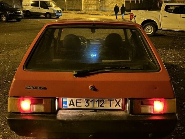 Красный ЗАЗ 1102 Таврия, объемом двигателя 1.2 л и пробегом 1 тыс. км за 550 $, фото 3 на Automoto.ua