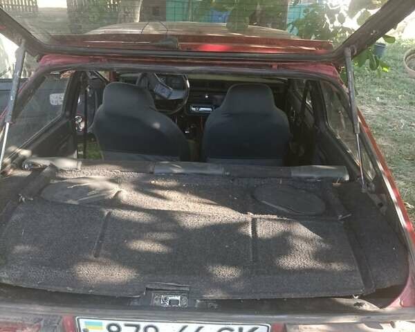 Красный ЗАЗ 1102 Таврия, объемом двигателя 1 л и пробегом 400 тыс. км за 437 $, фото 8 на Automoto.ua