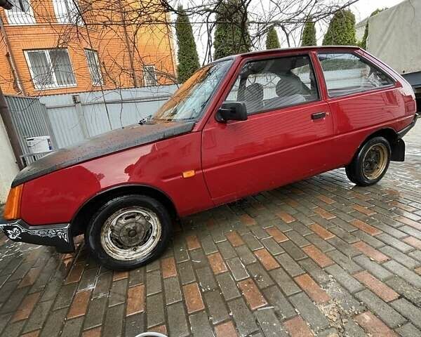 Красный ЗАЗ 1102 Таврия, объемом двигателя 1.1 л и пробегом 135 тыс. км за 700 $, фото 3 на Automoto.ua