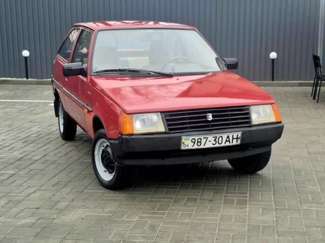 Красный ЗАЗ 1102 Таврия, объемом двигателя 1 л и пробегом 90 тыс. км за 650 $, фото 1 на Automoto.ua