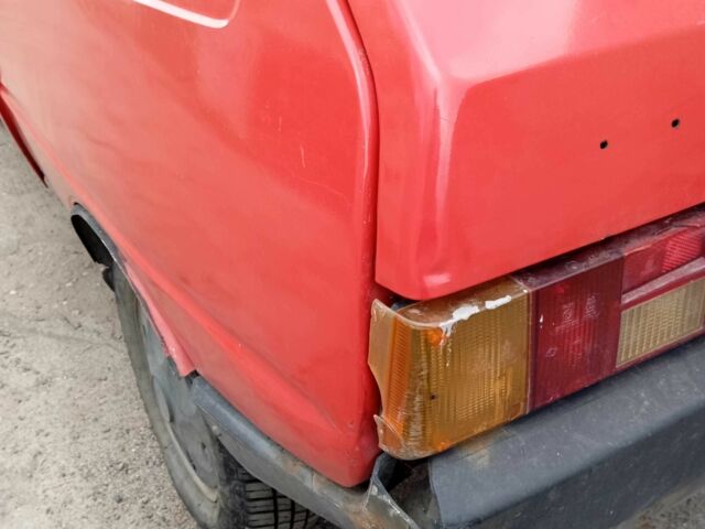 Червоний ЗАЗ 1102 Таврія, об'ємом двигуна 1.1 л та пробігом 81 тис. км за 555 $, фото 6 на Automoto.ua