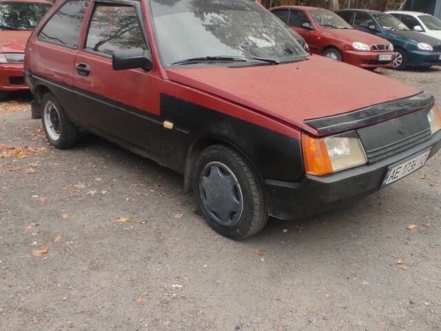 Красный ЗАЗ 1102 Таврия, объемом двигателя 1.2 л и пробегом 100 тыс. км за 362 $, фото 1 на Automoto.ua