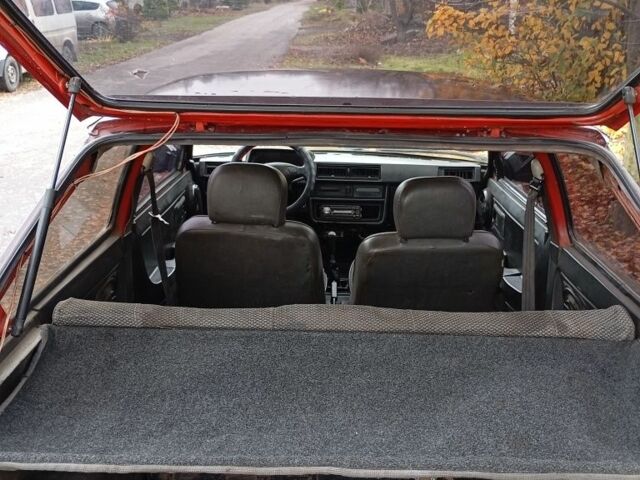 Червоний ЗАЗ 1102 Таврія, об'ємом двигуна 0 л та пробігом 71 тис. км за 666 $, фото 4 на Automoto.ua