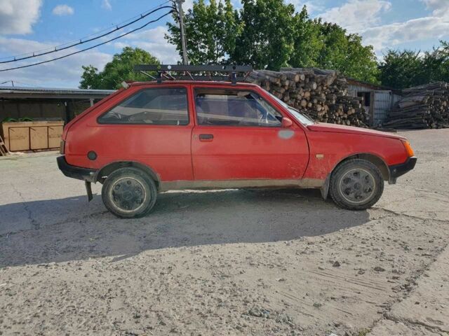 Красный ЗАЗ 1102 Таврия, объемом двигателя 1.1 л и пробегом 155 тыс. км за 24500 $, фото 1 на Automoto.ua
