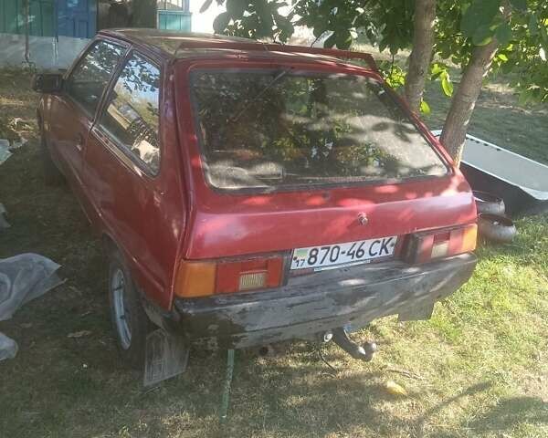 Красный ЗАЗ 1102 Таврия, объемом двигателя 1 л и пробегом 400 тыс. км за 437 $, фото 1 на Automoto.ua