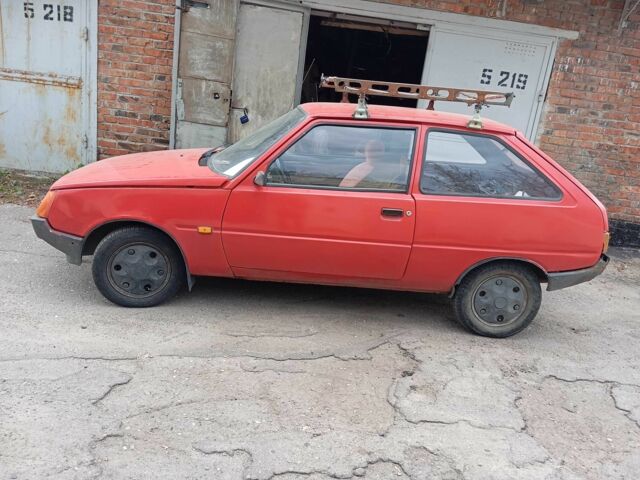 Червоний ЗАЗ 1102 Таврія, об'ємом двигуна 1.1 л та пробігом 81 тис. км за 555 $, фото 2 на Automoto.ua