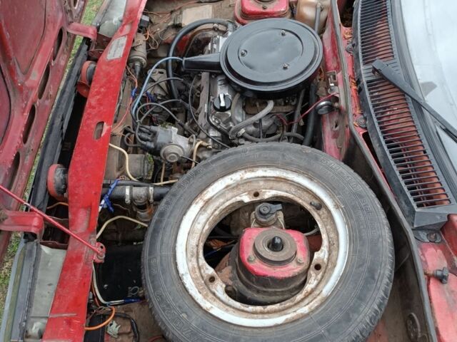 Красный ЗАЗ 1102 Таврия, объемом двигателя 1.2 л и пробегом 250 тыс. км за 310 $, фото 7 на Automoto.ua