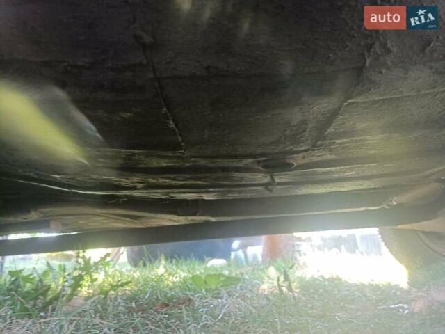 Красный ЗАЗ 1102 Таврия, объемом двигателя 1 л и пробегом 400 тыс. км за 437 $, фото 9 на Automoto.ua
