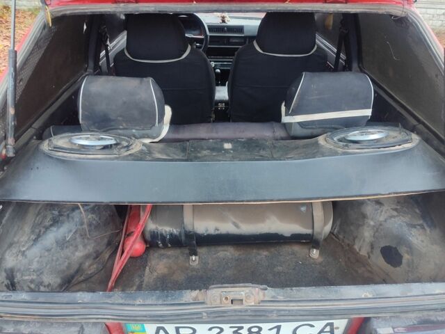 Красный ЗАЗ 1102 Таврия, объемом двигателя 1 л и пробегом 99 тыс. км за 594 $, фото 5 на Automoto.ua