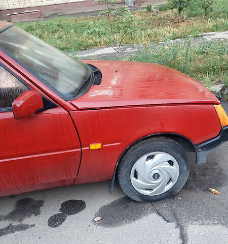 Красный ЗАЗ 1102 Таврия, объемом двигателя 1.09 л и пробегом 70 тыс. км за 1200 $, фото 1 на Automoto.ua