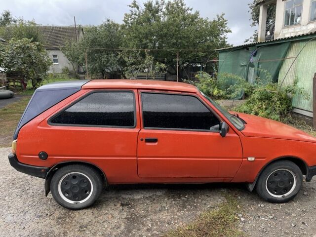 Червоний ЗАЗ 1102 Таврія, об'ємом двигуна 1.1 л та пробігом 3 тис. км за 841 $, фото 3 на Automoto.ua