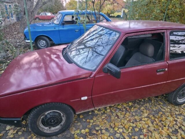 Красный ЗАЗ 1102 Таврия, объемом двигателя 1.2 л и пробегом 130 тыс. км за 355 $, фото 2 на Automoto.ua