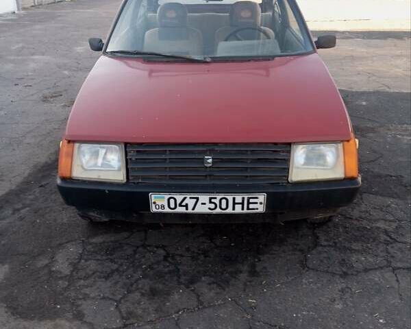 Червоний ЗАЗ 1102 Таврія, об'ємом двигуна 0 л та пробігом 200 тис. км за 500 $, фото 1 на Automoto.ua