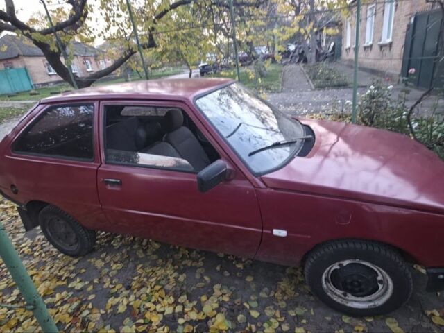 Красный ЗАЗ 1102 Таврия, объемом двигателя 1.2 л и пробегом 130 тыс. км за 355 $, фото 1 на Automoto.ua