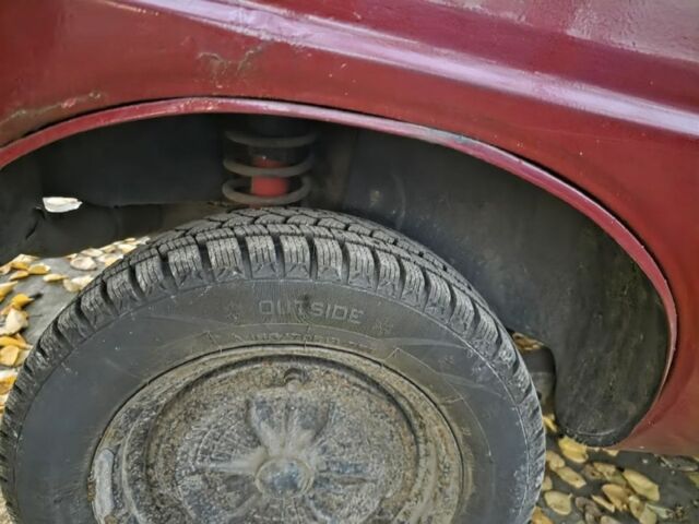 Красный ЗАЗ 1102 Таврия, объемом двигателя 1.2 л и пробегом 130 тыс. км за 355 $, фото 6 на Automoto.ua