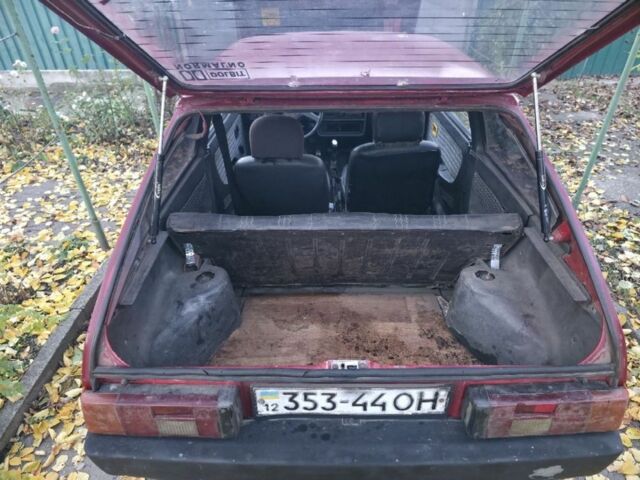 Красный ЗАЗ 1102 Таврия, объемом двигателя 1.2 л и пробегом 130 тыс. км за 355 $, фото 5 на Automoto.ua