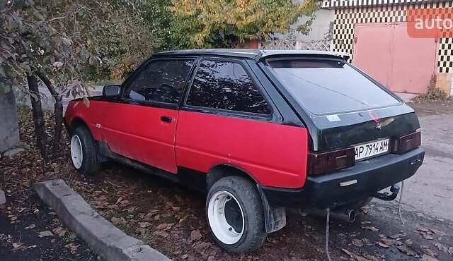 Красный ЗАЗ 1102 Таврия, объемом двигателя 1.1 л и пробегом 122 тыс. км за 550 $, фото 1 на Automoto.ua