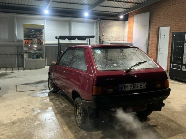 Красный ЗАЗ 1102 Таврия, объемом двигателя 1.1 л и пробегом 100 тыс. км за 500 $, фото 3 на Automoto.ua