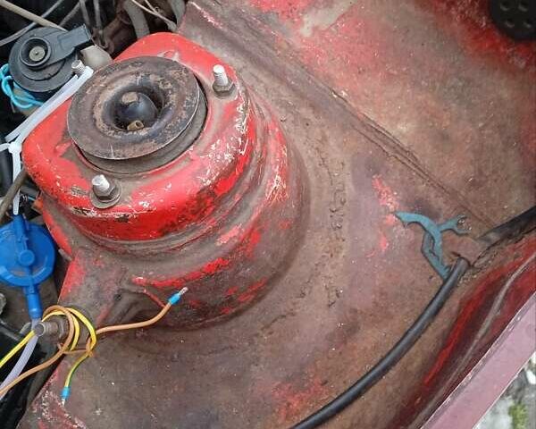 Красный ЗАЗ 1102 Таврия, объемом двигателя 1.1 л и пробегом 300 тыс. км за 200 $, фото 8 на Automoto.ua