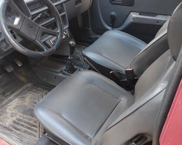 Красный ЗАЗ 1102 Таврия, объемом двигателя 1.1 л и пробегом 48 тыс. км за 900 $, фото 3 на Automoto.ua