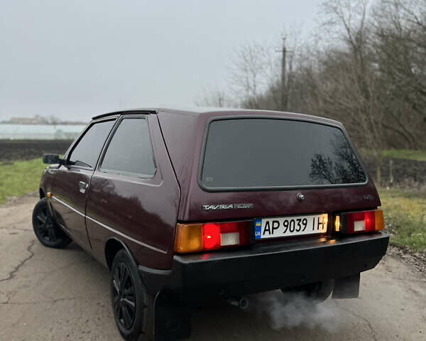 Красный ЗАЗ 1102 Таврия, объемом двигателя 1.2 л и пробегом 101 тыс. км за 1500 $, фото 6 на Automoto.ua