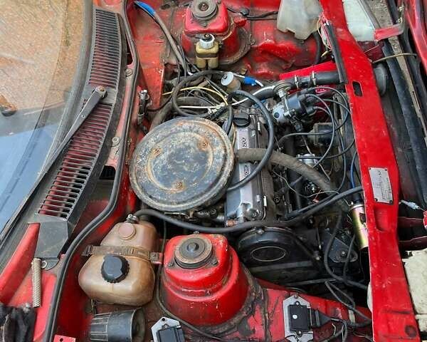 Красный ЗАЗ 1102 Таврия, объемом двигателя 1.2 л и пробегом 200 тыс. км за 641 $, фото 3 на Automoto.ua