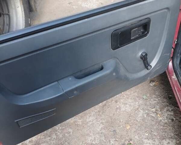 Красный ЗАЗ 1102 Таврия, объемом двигателя 1.1 л и пробегом 48 тыс. км за 900 $, фото 7 на Automoto.ua