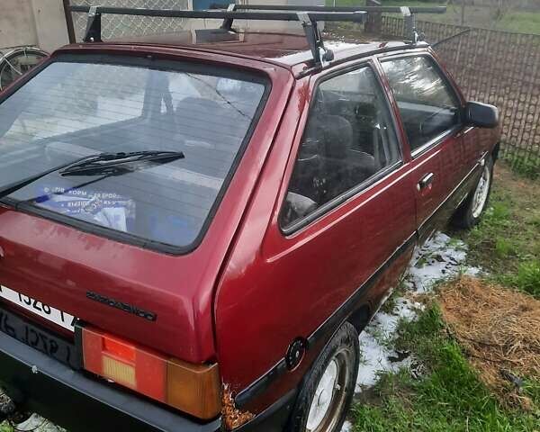 Красный ЗАЗ 1102 Таврия, объемом двигателя 1.1 л и пробегом 100 тыс. км за 750 $, фото 2 на Automoto.ua