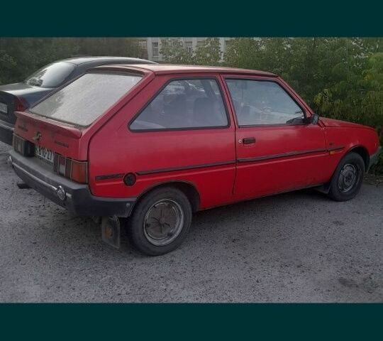Красный ЗАЗ 1102 Таврия, объемом двигателя 1.2 л и пробегом 50 тыс. км за 481 $, фото 2 на Automoto.ua