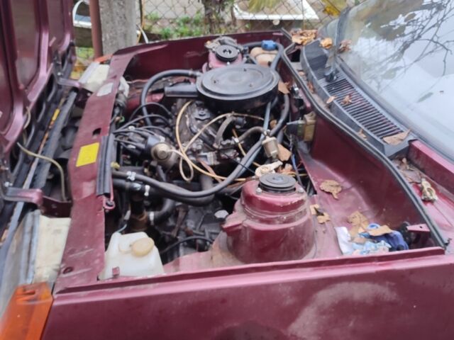 Красный ЗАЗ 1102 Таврия, объемом двигателя 1.1 л и пробегом 100 тыс. км за 400 $, фото 1 на Automoto.ua