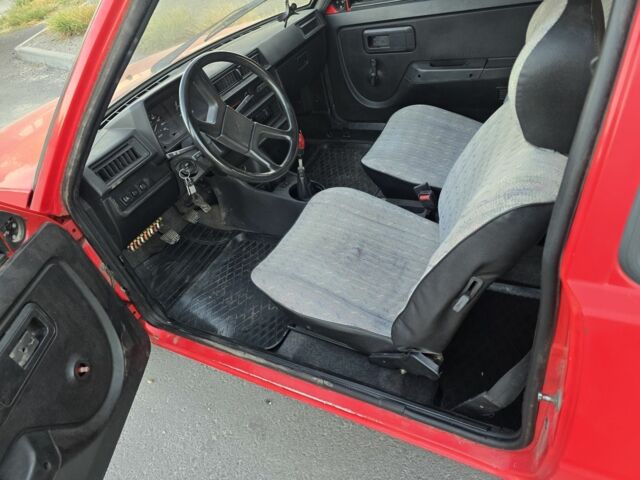 Красный ЗАЗ 1102 Таврия, объемом двигателя 1.2 л и пробегом 100 тыс. км за 850 $, фото 4 на Automoto.ua