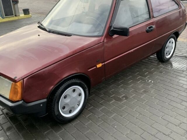 Красный ЗАЗ 1102 Таврия, объемом двигателя 1.1 л и пробегом 24 тыс. км за 700 $, фото 5 на Automoto.ua
