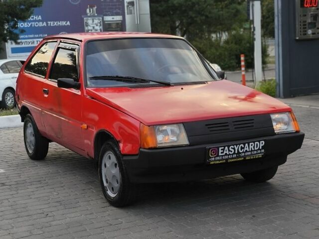 Красный ЗАЗ 1102 Таврия, объемом двигателя 1.1 л и пробегом 146 тыс. км за 400 $, фото 2 на Automoto.ua