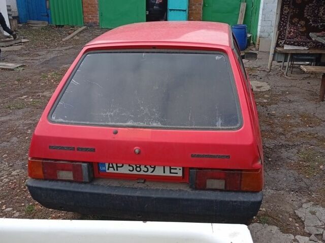 Красный ЗАЗ 1102 Таврия, объемом двигателя 1.1 л и пробегом 246 тыс. км за 360 $, фото 3 на Automoto.ua