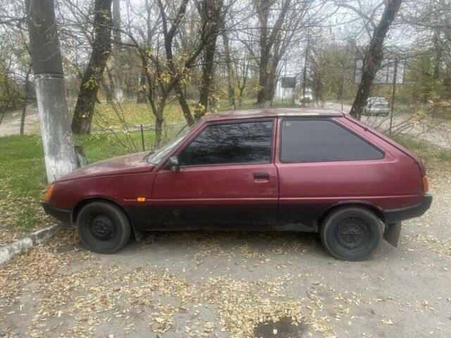 Красный ЗАЗ 1102 Таврия, объемом двигателя 1.1 л и пробегом 1 тыс. км за 358 $, фото 2 на Automoto.ua